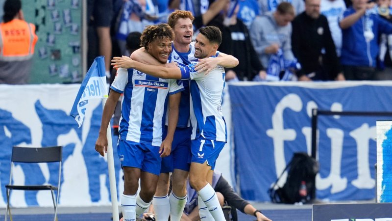 Next Goal! Adewumi Fires Hertha to the Top of the Table