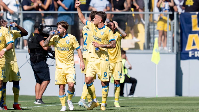 Schmid and Frosinone Celebrate Late Home Win