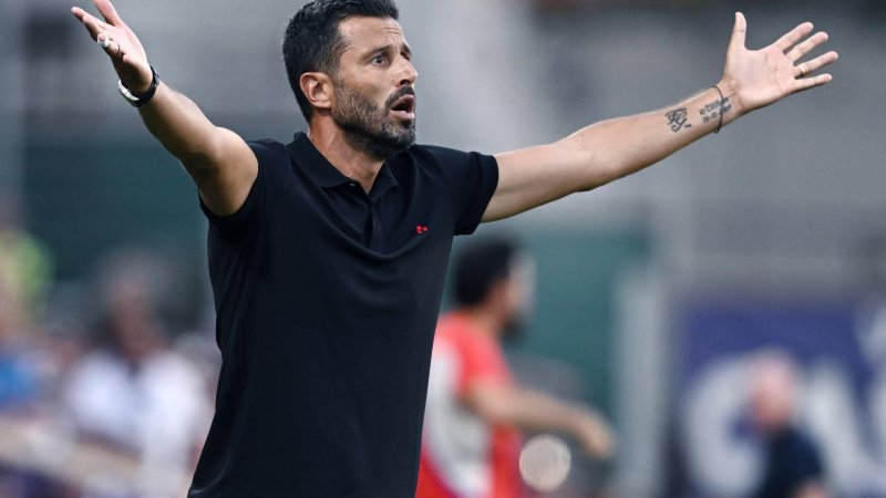 World champion must go: First coaching dismissal in Serie A