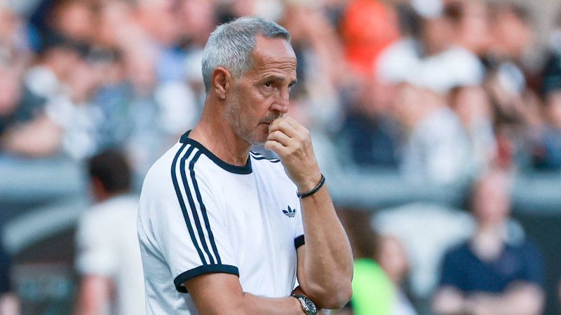 Adi Hütter Laments Squandered Leads