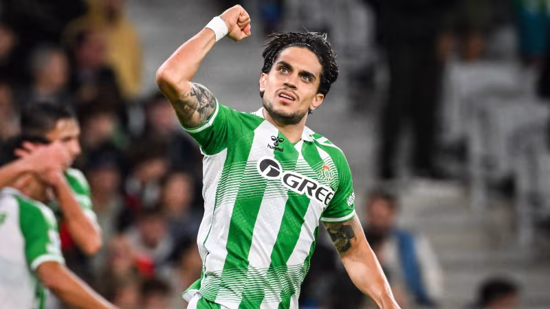 Marc Bartra becomes the match-winner against Lille