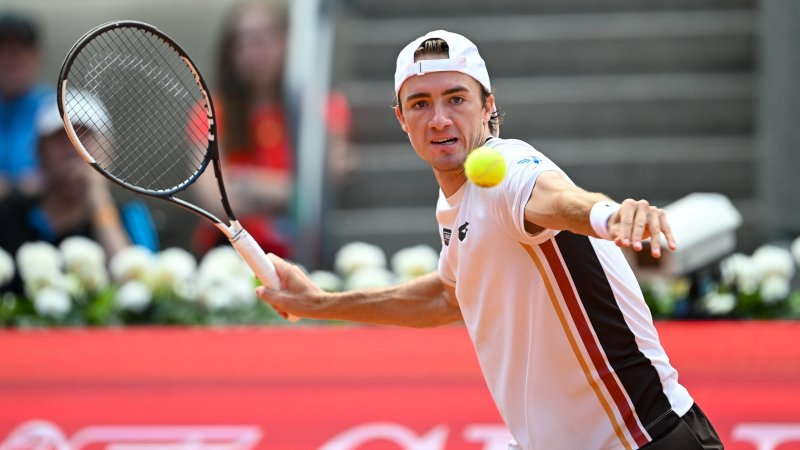 Victory After Nerve-Wracking Battle! Neumayer in Tulln Quarterfinals
