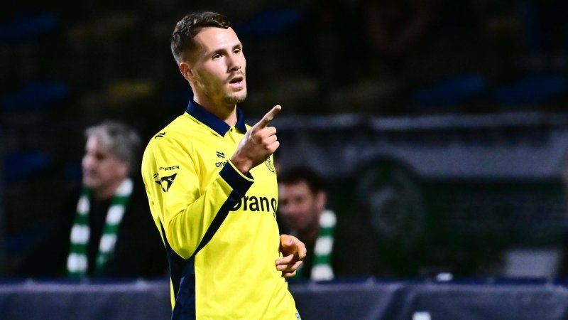 Highly Efficient: Raul Florucz Bags a Brace!