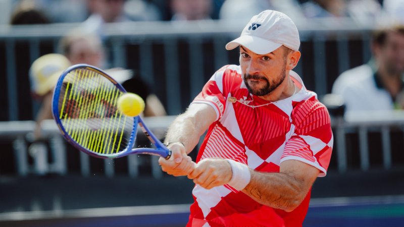 Davis Cup LIVE: Will Rodionov lead Austria to victory?