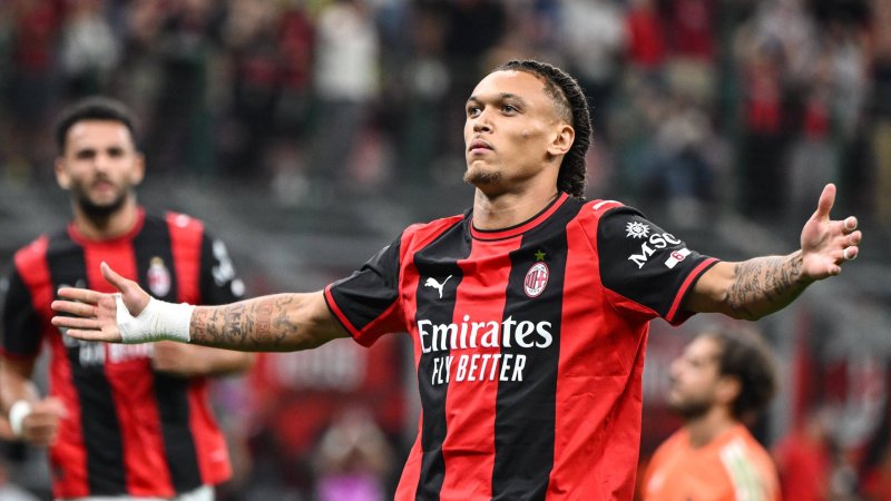 Milan and Juve secure comfortable home wins