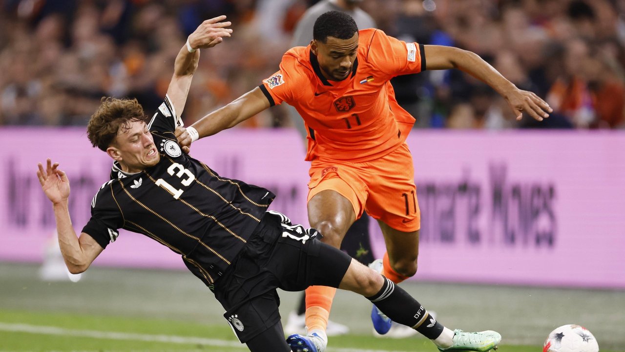 Late Gakpo Volley! Klopp Denied Victory in DFB Debut