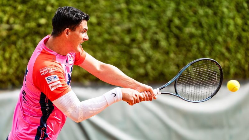 Erler knocks out defending champions in Chengdu tournament