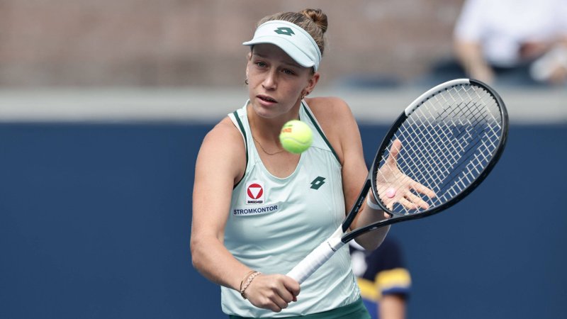 Sinja Kraus Fights Through in WTA 1000 Duel with Potapova