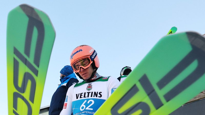 Equipment Change: Stefan Kraft to Jump on Hirscher's Skis