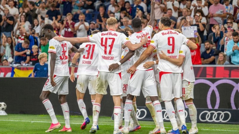 Bid Now: Sky Box Tickets for the Salzburg - LASK Top Match