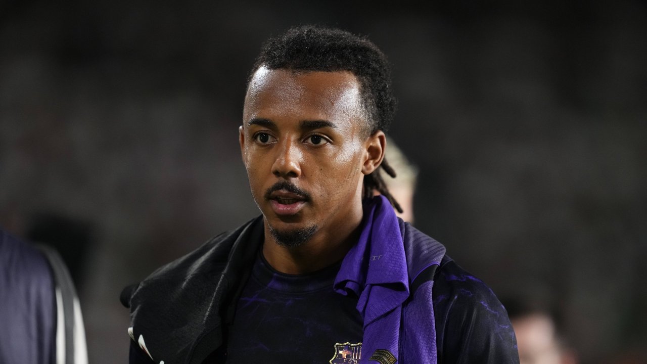 Competition for Laimer? Bayern reportedly interested in Barca star