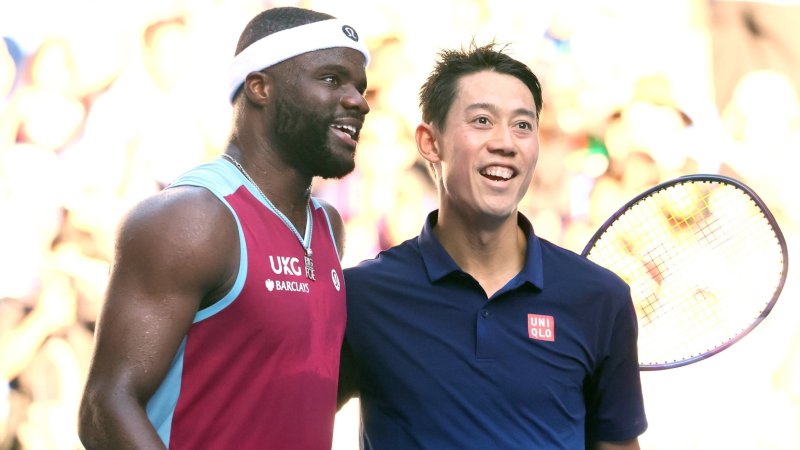 Long-time Top-10 Player Ends Career in Front of Home Crowd
