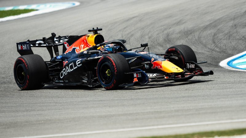 Formula 1 today: Bahrain Qualifying in Malaysia