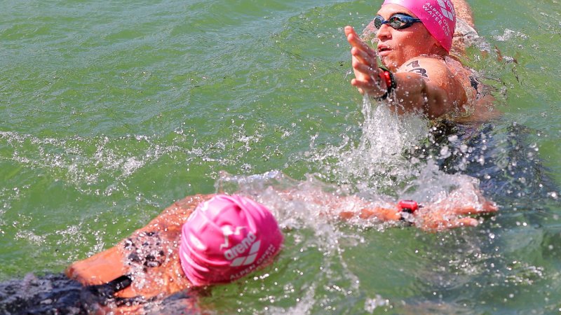Ex-Ski Jumping Coach Swam into Guinness Book of Records