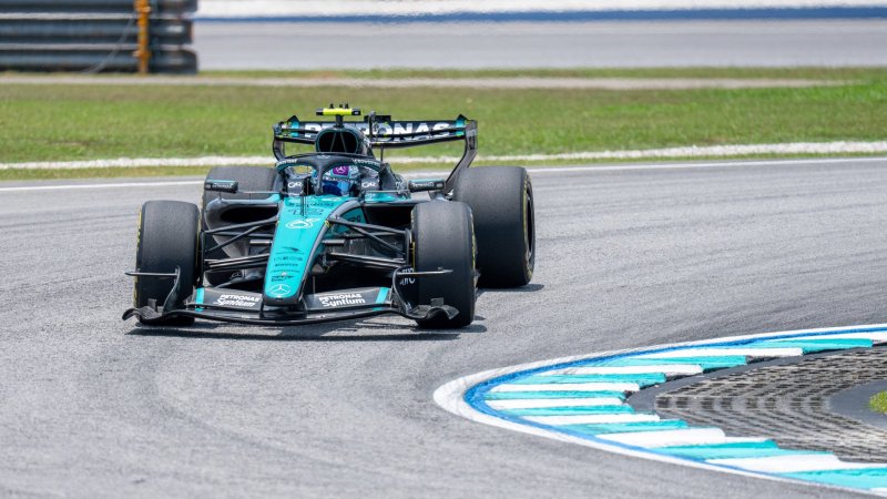 Mercedes revs up again! Antonelli wins FP3