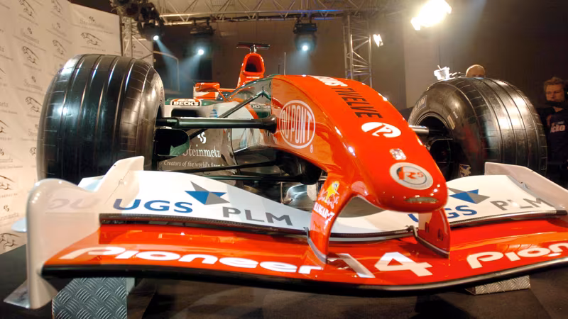 2004: An Expensive PR Stunt Goes Wrong