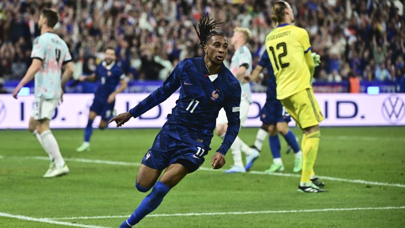 4 Goals in 14 Minutes: Olise Show Prevents Zidane's First Defeat