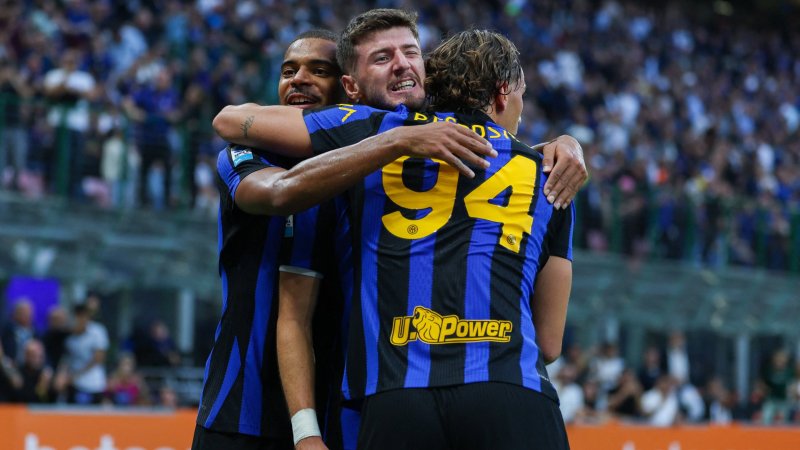 Inter leaves Parma no chance