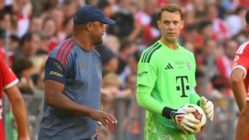 Changing of the Guard in Bayern's Goal? Kompany Makes Neuer Decision
