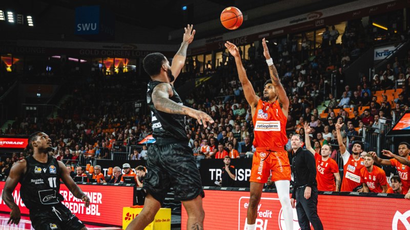 Bid now! From ratiopharm ulm: 2 VIP Tickets for a Home Game