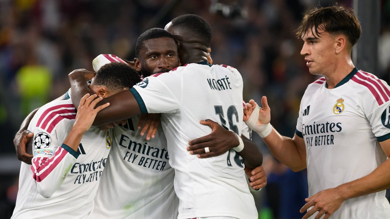Three Goals in Seven Minutes! Real Stages Late Comeback Against Roma