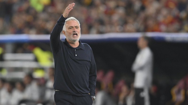 Mourinho on Vini ban: LaLiga wants to "finish off players"