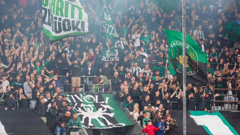 Before West Derby: 300 Wacker Fans at Final Training
