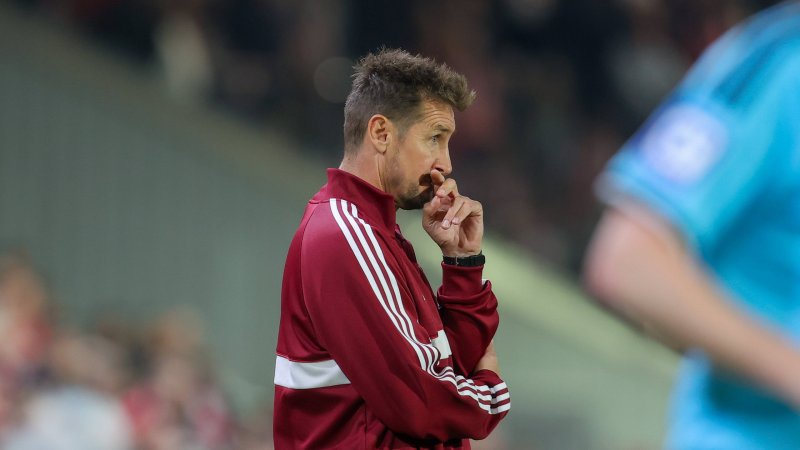 Germany: 2. Bundesliga Top Duo Drop Points