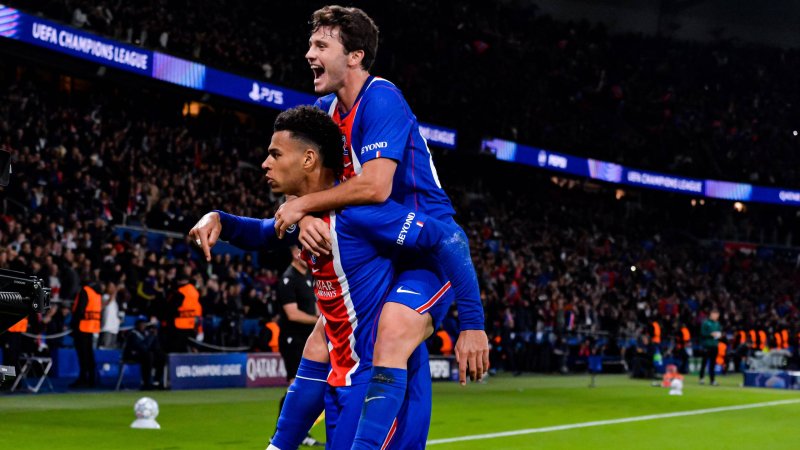 Six Goals! Paris beats Barca in CL summit clash