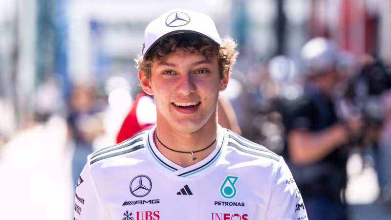 A Talent Striving to Emulate His Childhood Idol
