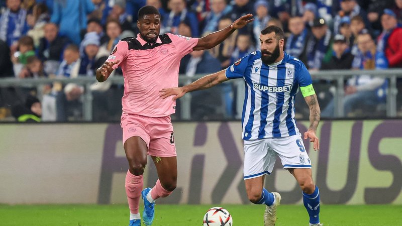 Danso and Sunderland suffer first EL points loss