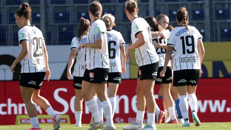 With a Show of Force! Sturm Women Defend League Lead