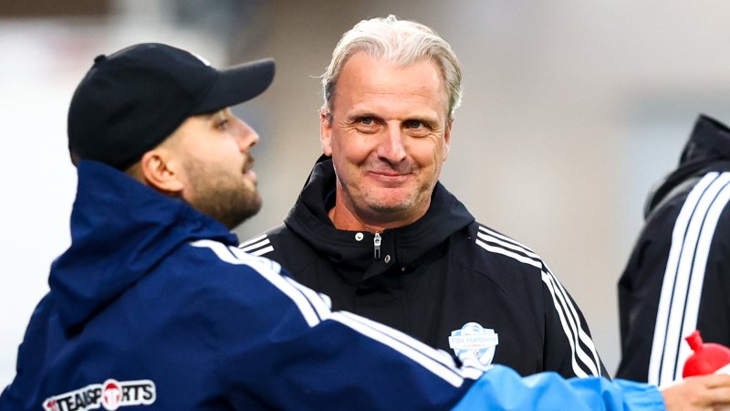 "Fantastic!" Schopp Raves About His Team After Home Win