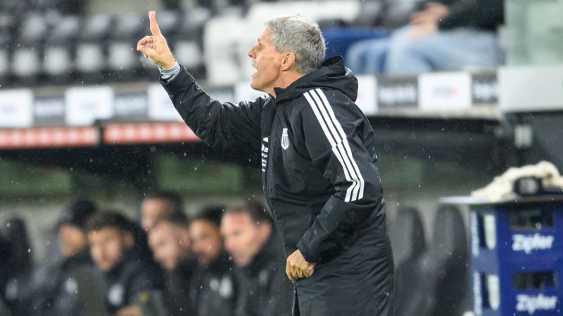 Kühbauer: "We won't retreat into our shell"