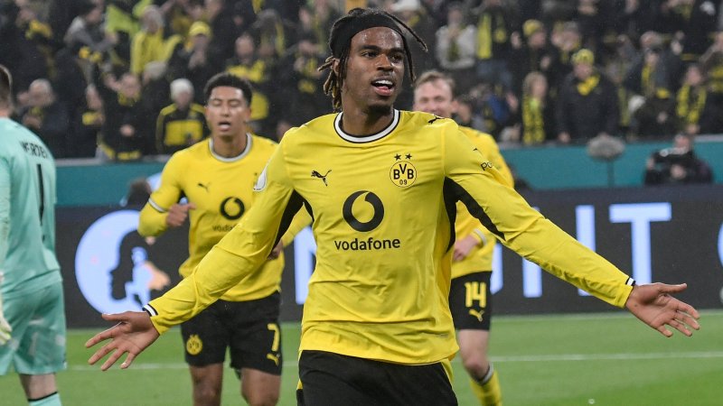 Last-Minute Drama: Sabitzer Fires BVB into Next Round