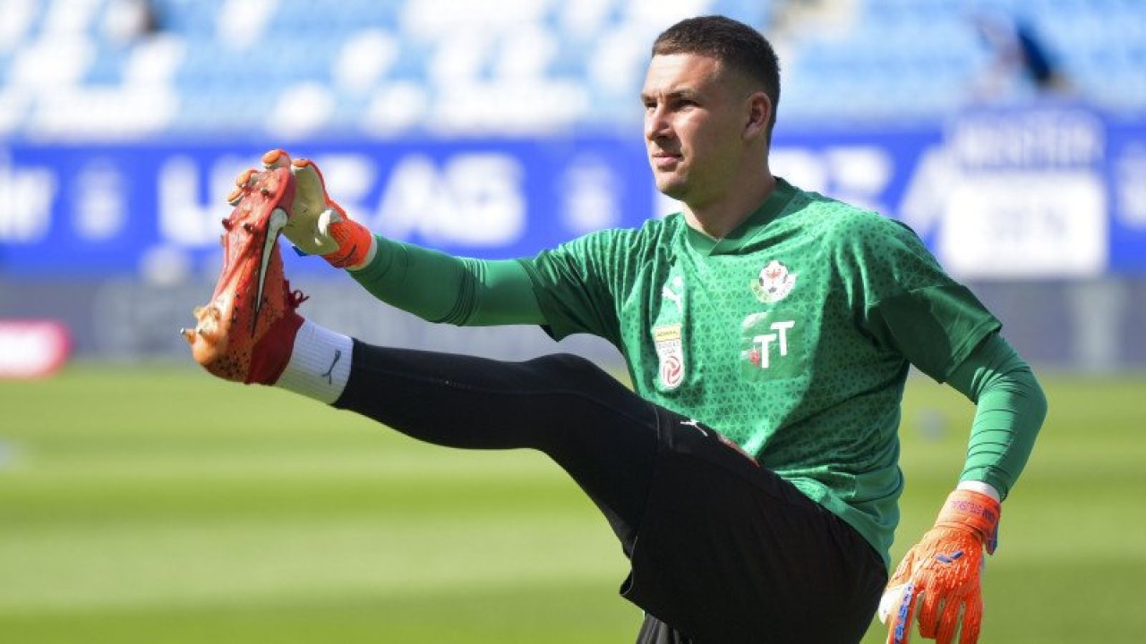 WSG Tirol Announces Departure of First-Choice Goalkeeper Stejskal
