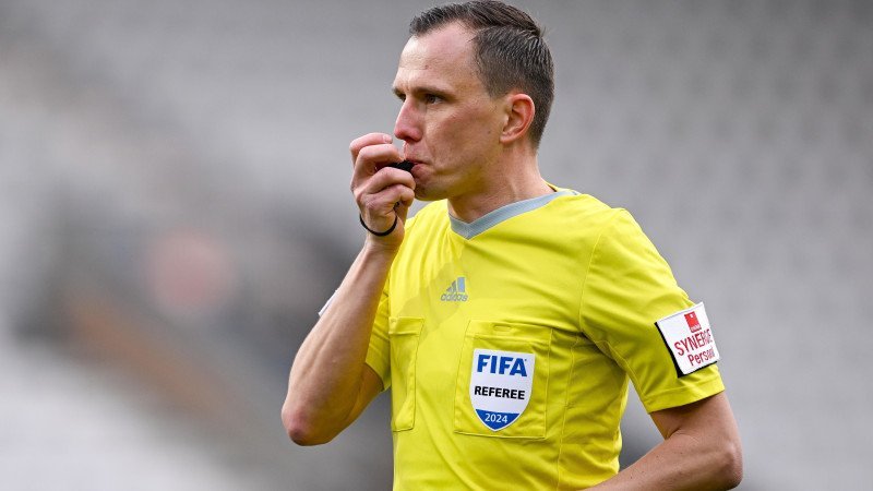 In England: ÖFB Referee Officiates His Third Champions League Match